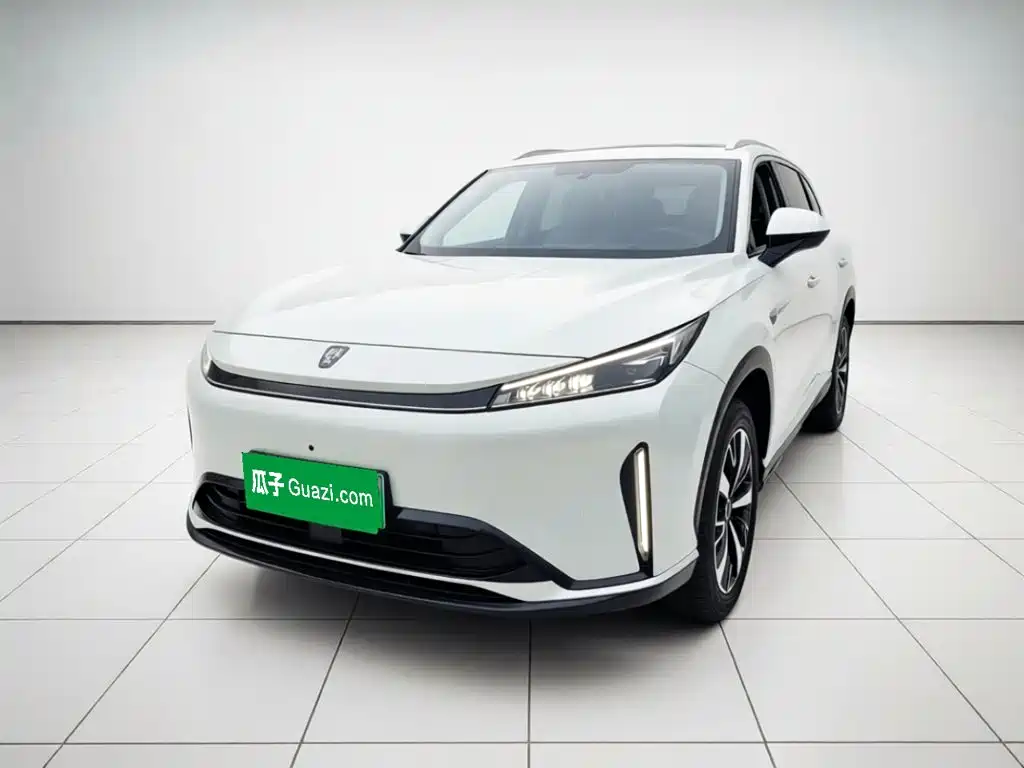 Roewe D5X DMH