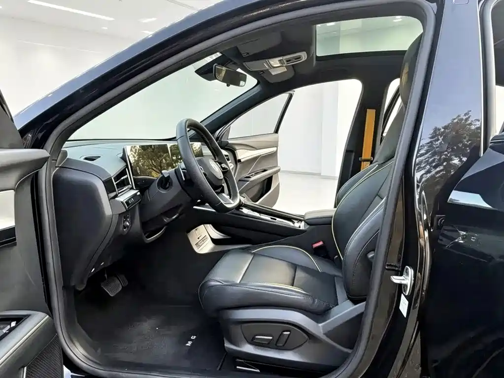 MG MG5 Scorpio — миниатюра 6