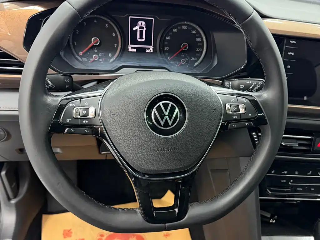 Volkswagen Tharu 2022 280TSI Luxury