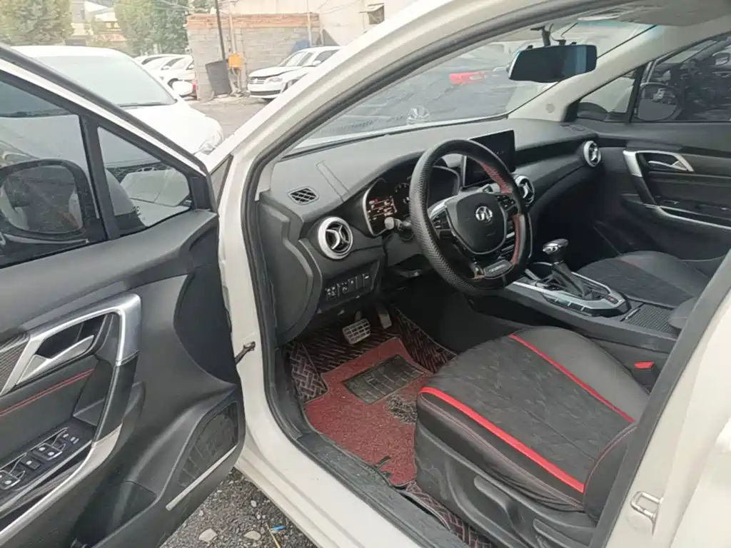 BAIC Senova D50 — миниатюра 16