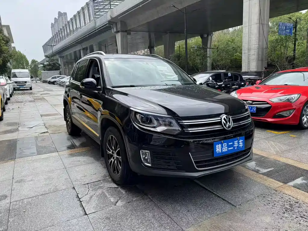 Volkswagen Tiguan 2013 1.8TSI AT Luxury
