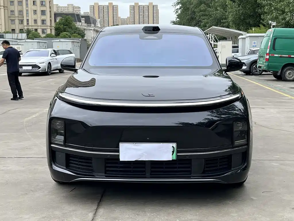 Li Auto Li L8 2023