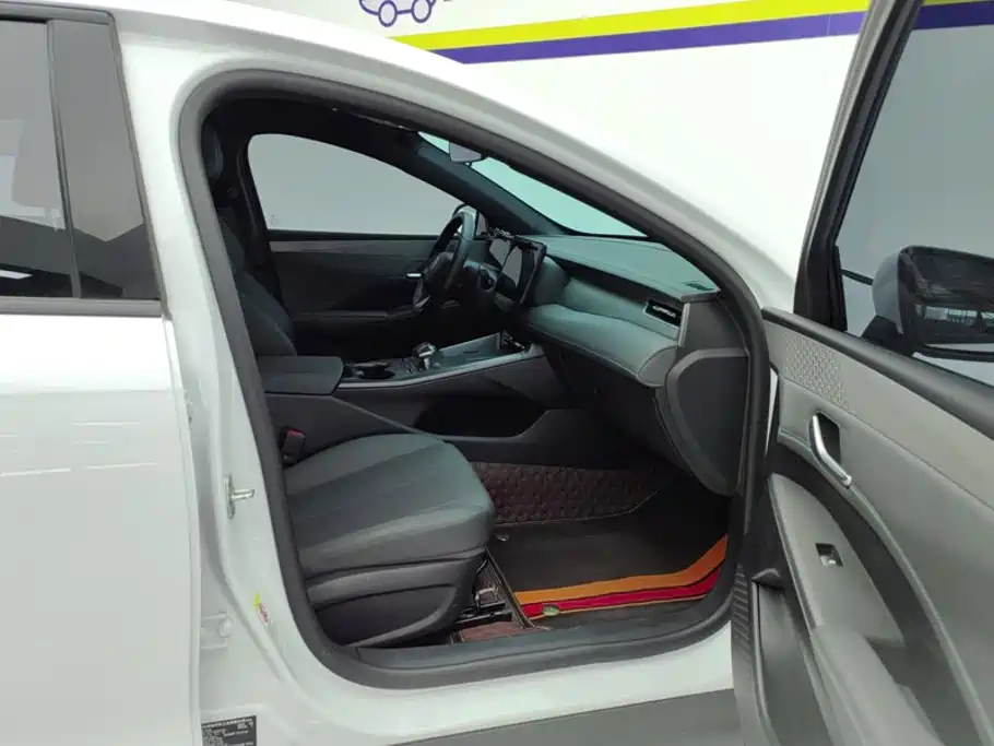 BYD Qin PLUS — миниатюра 8