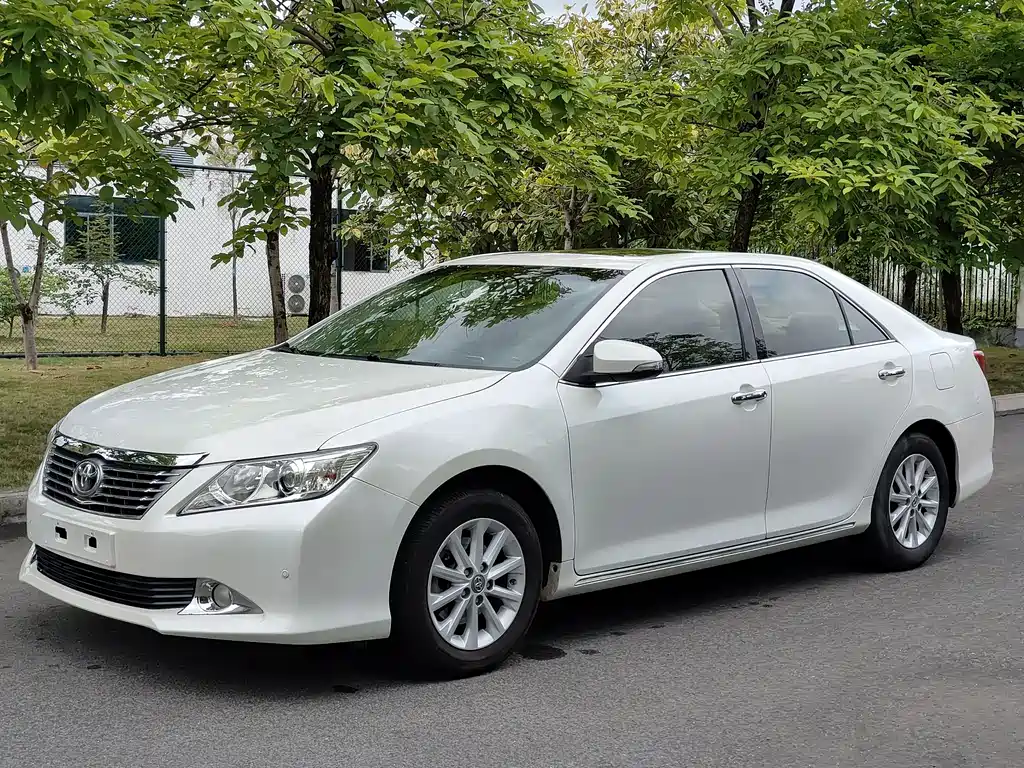 Toyota Camry 2014