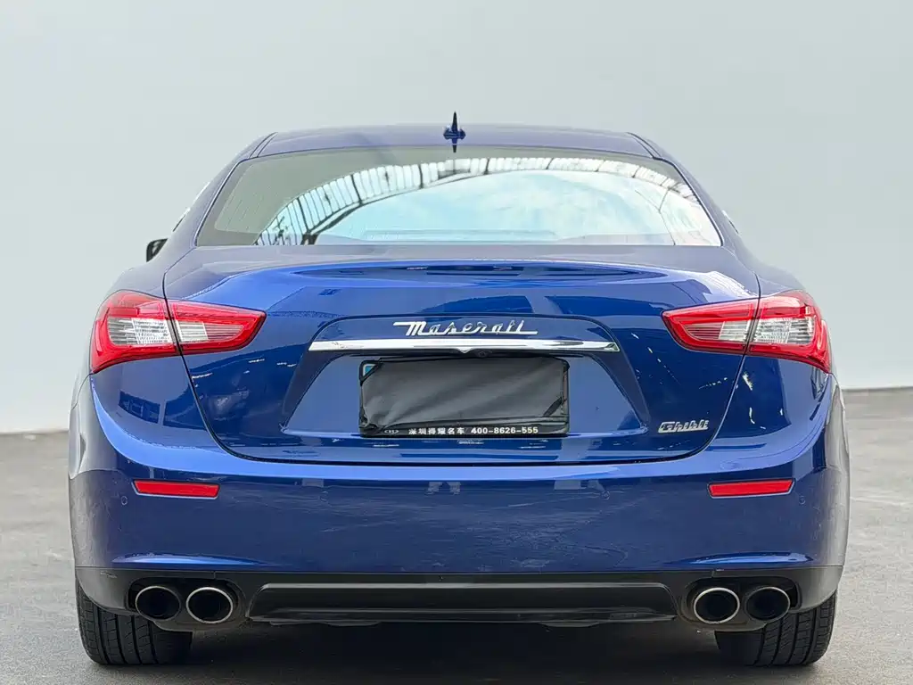 MASERATI GHIBLI