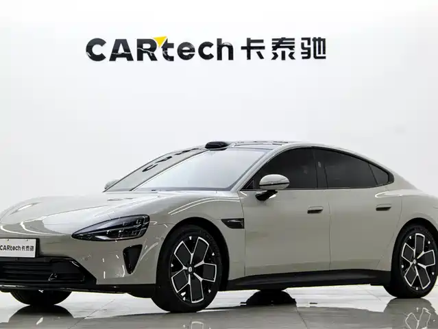 XIAOMI CAR XIAOMI SU7 2024