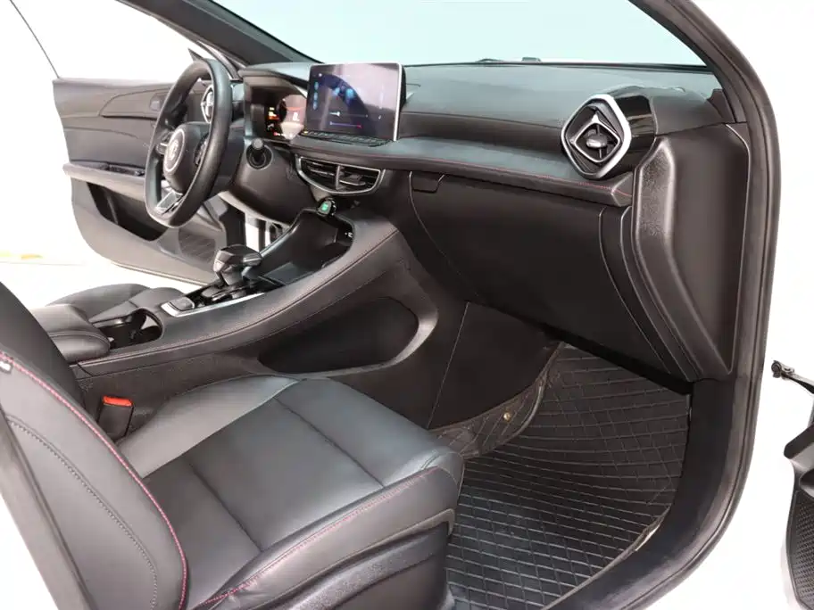 MG 5 2025 300TGI Flagship