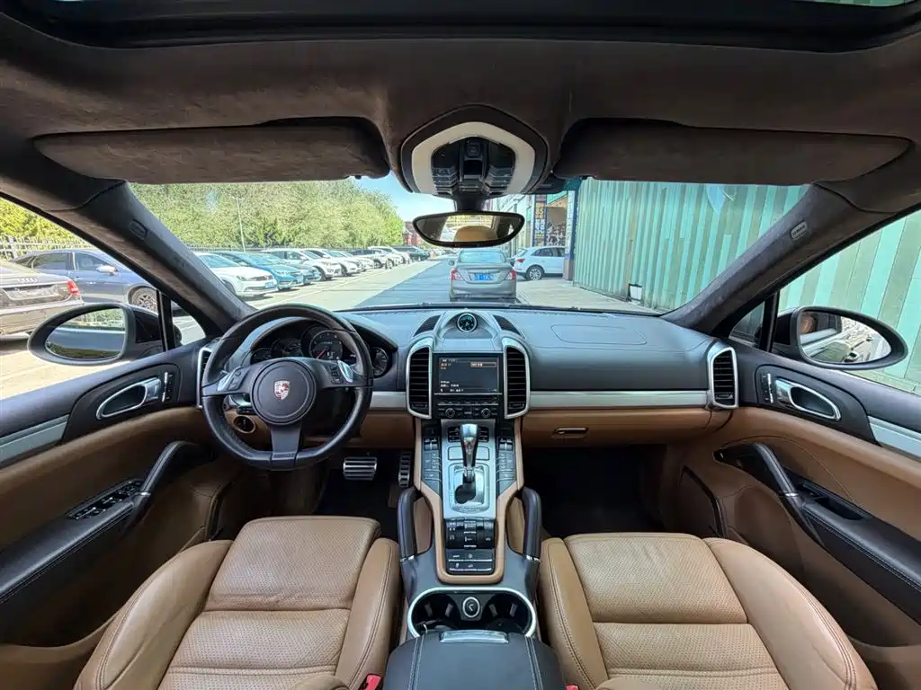 Porsche Cayenne 2011 Cayenne Turbo 4.8T