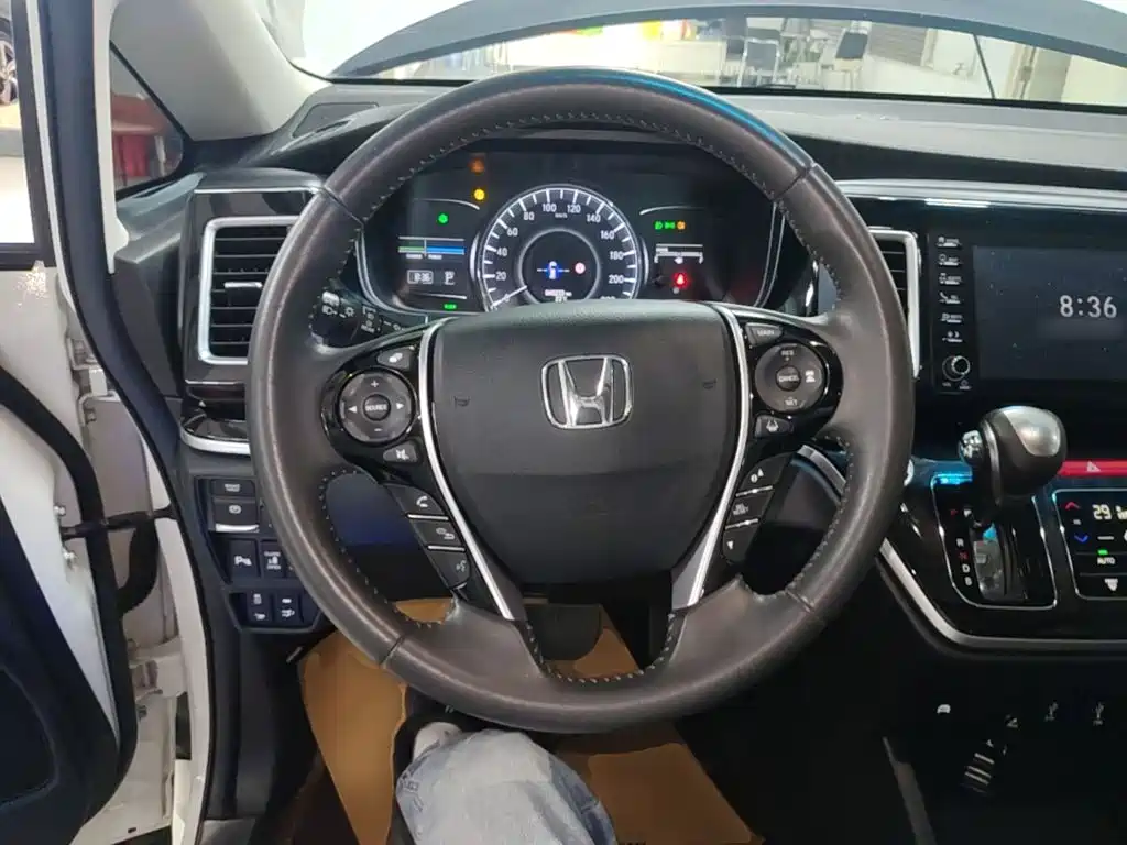 Honda Elysion — миниатюра 11