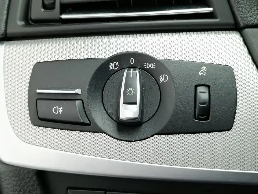 BMW M5 — миниатюра 21