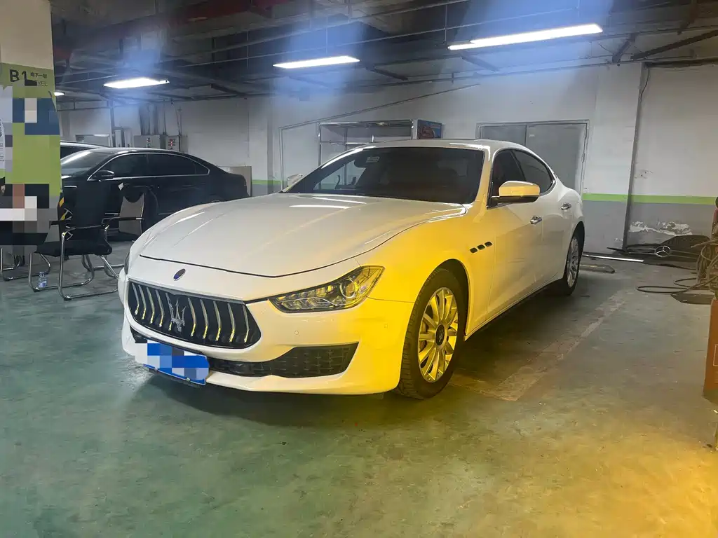 Maserati Ghibli