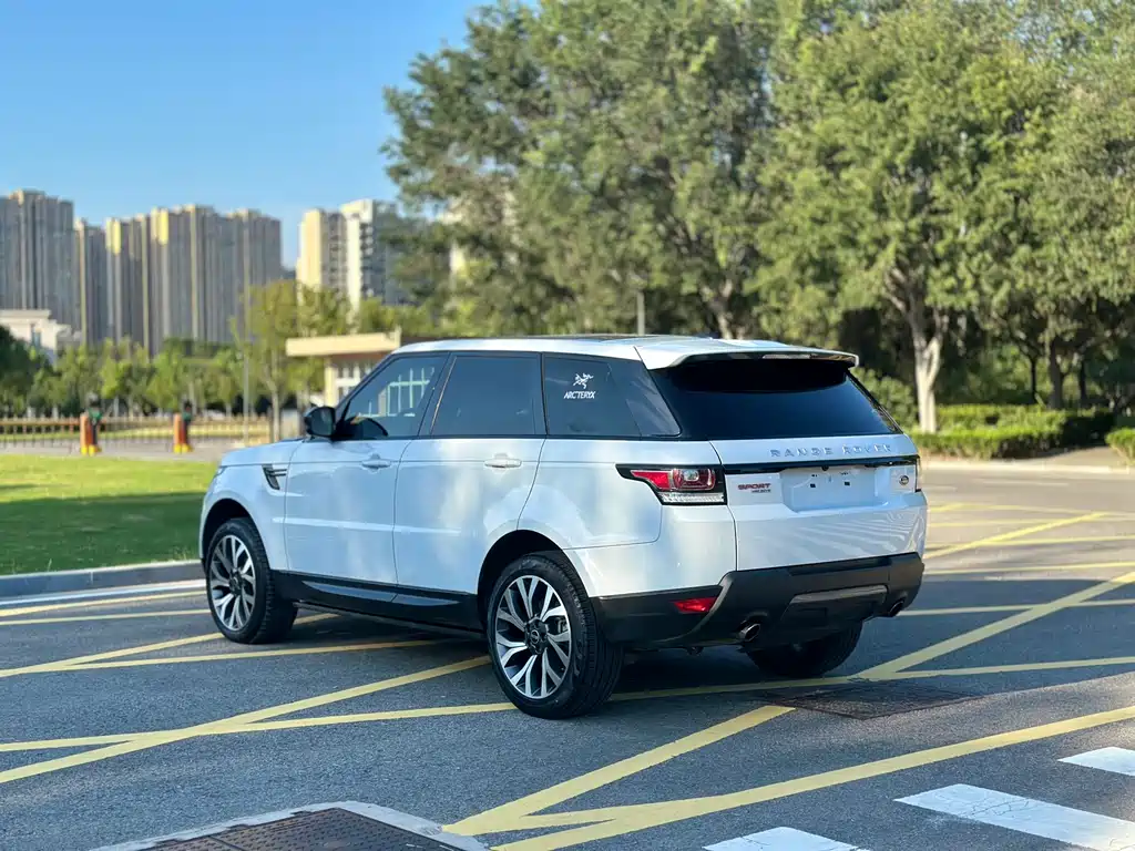 Land Rover Range Rover Sport 2016 3.0 SC V6 HSE