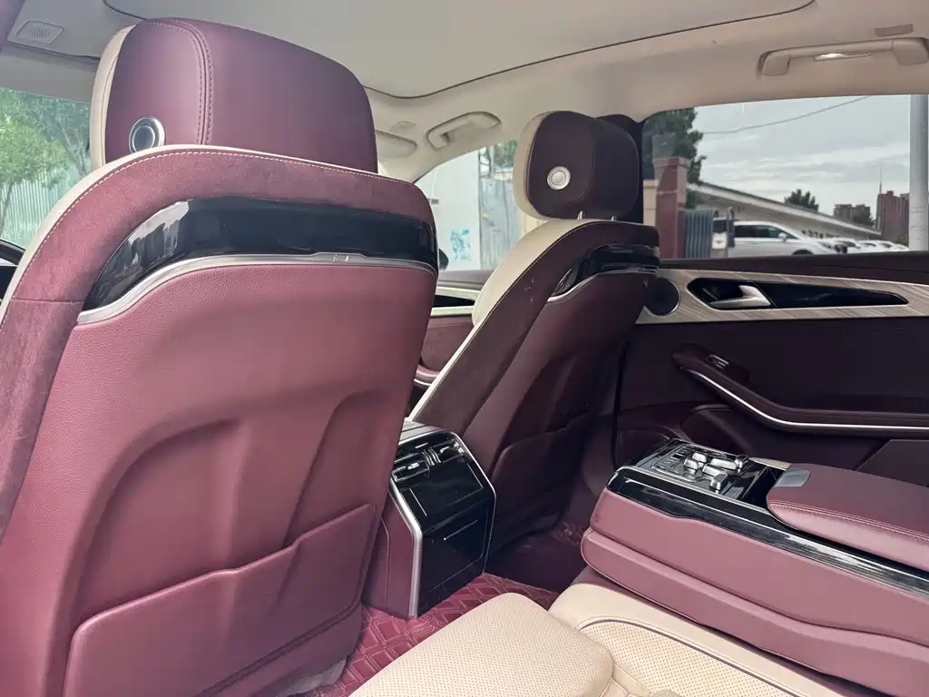 Hongqi H9 2022 2.0T