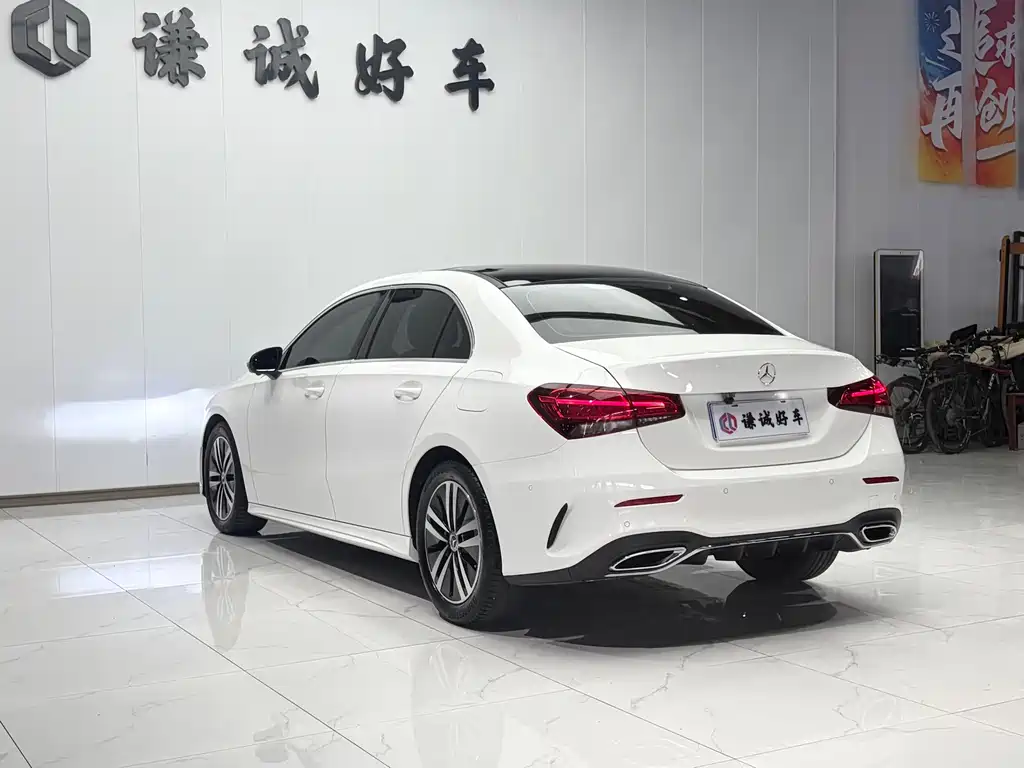 Mercedes-Benz A-Class A 2019 A 180 L Sport