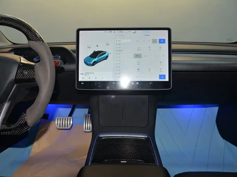 Tesla Model 3 — миниатюра 14
