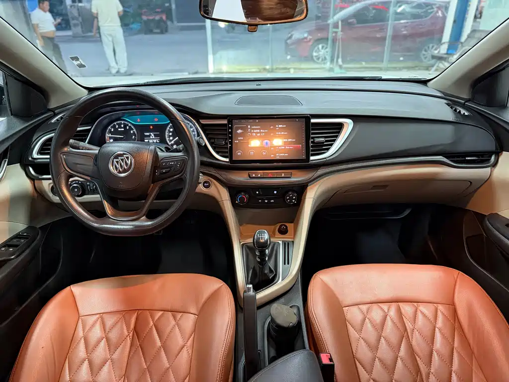 Buick Excelle — миниатюра 7