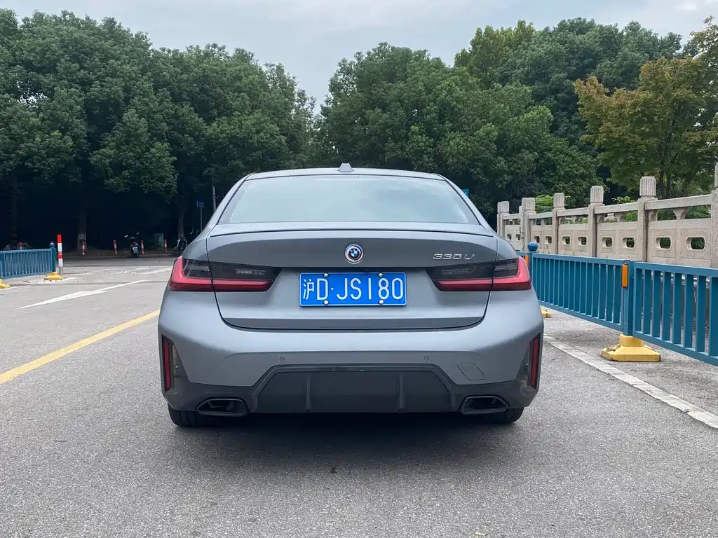 BMW 3 Series — миниатюра 4