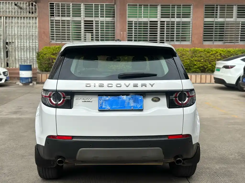 Land Rover Discovery Sport 2016 2.0T SE