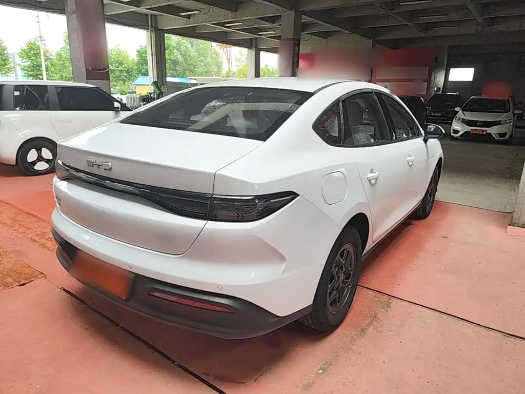 BYD Seal 05 DM-i 05 DM-i 2026 DM-i 128KM Luxury