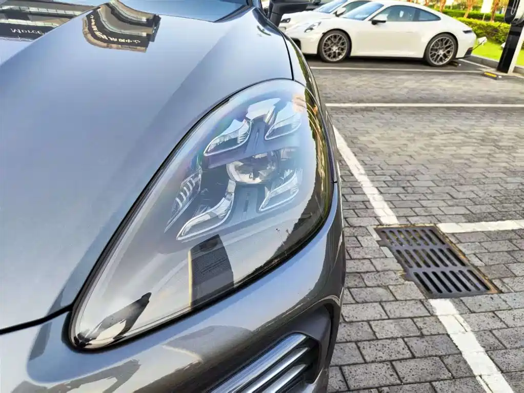Porsche Cayenne 2019 Cayenne 3.0T