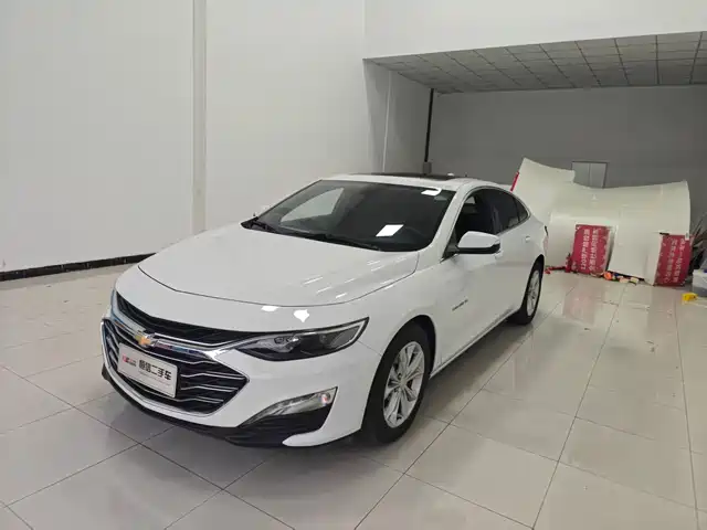 Chevrolet Malibu XL