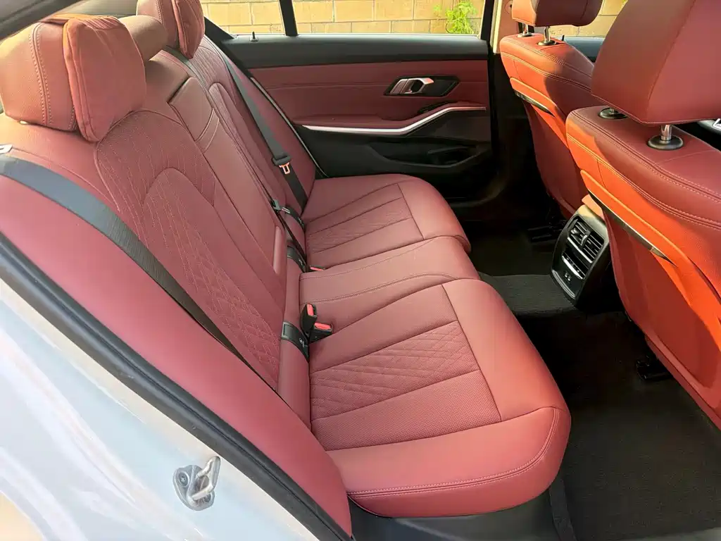 BMW 3 Series — миниатюра 10