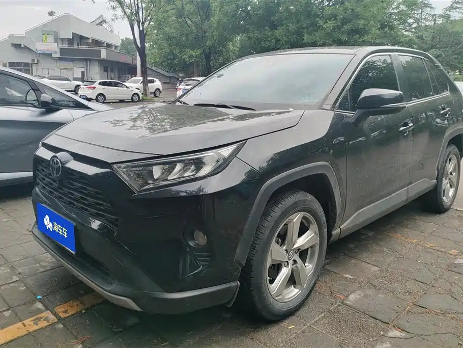 Toyota RAV4 2023