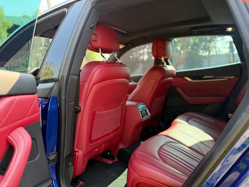 Maserati Levante — миниатюра 6