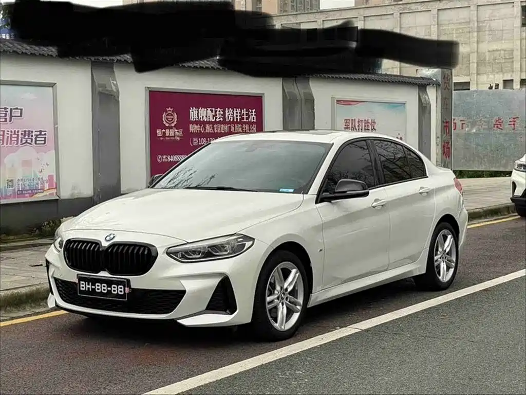 BMW 1 Series 2022