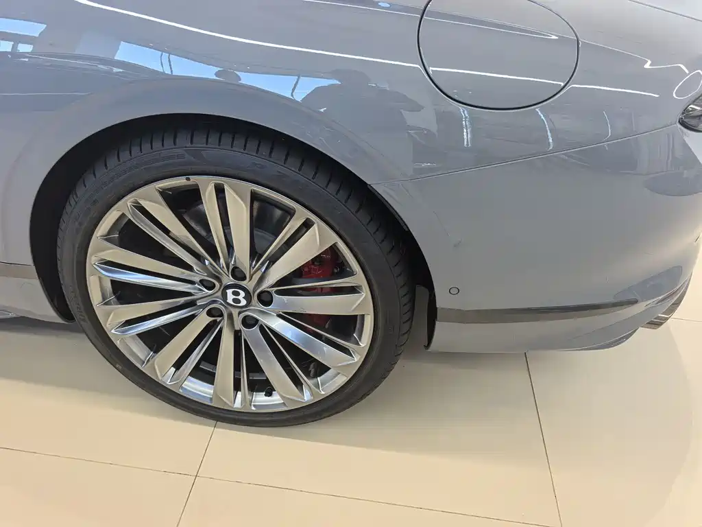 Bentley Continental PHEV 2025 GT
