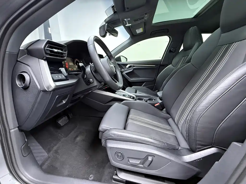 Audi A3 2022 Sportback 35 TFSI Fashion Sport