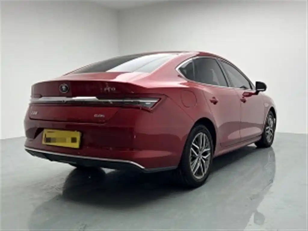BYD Qin Pro NEV — миниатюра 4
