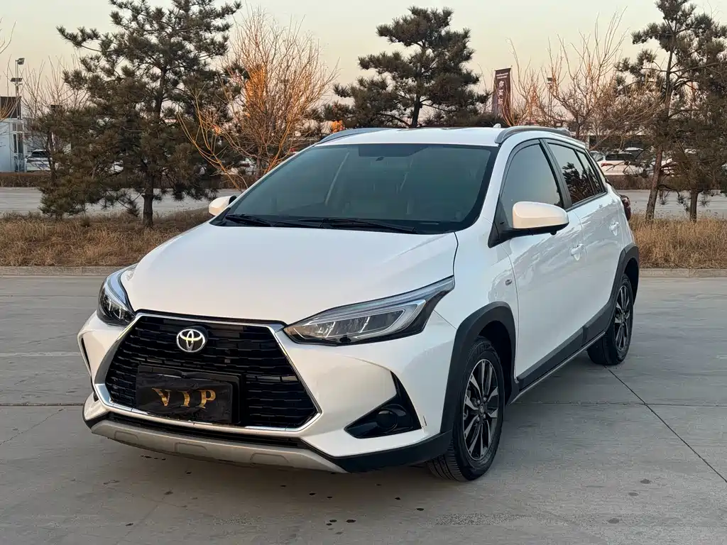 TOYOTA YARIS L ZHIXUAN