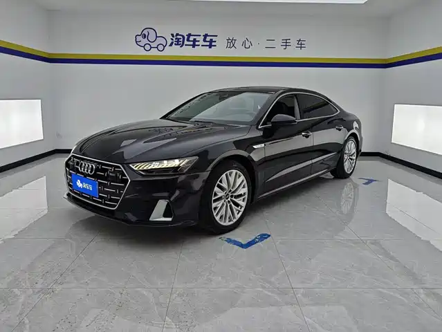 Audi A7L