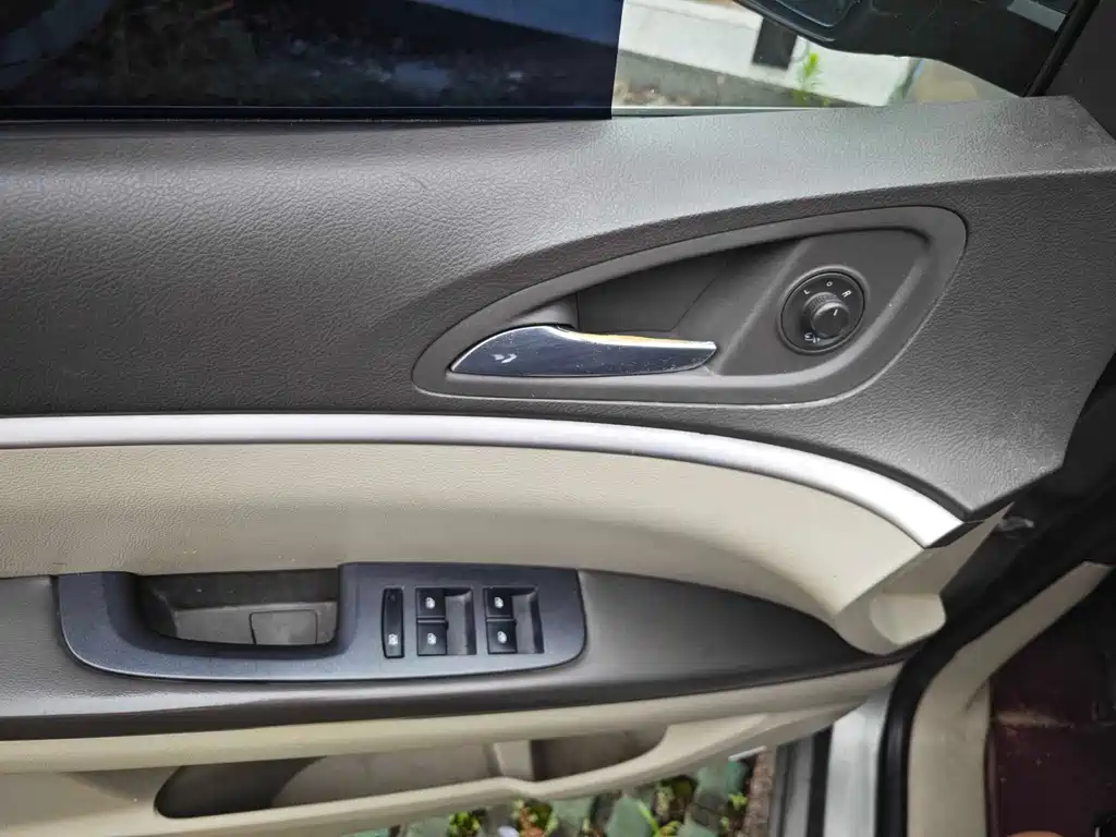 Buick GL8 2013 3.0L GT Luxury