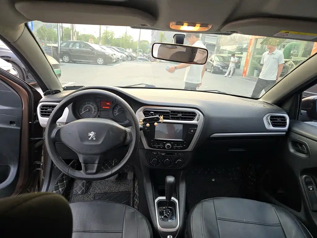 Peugeot 301 — миниатюра 6