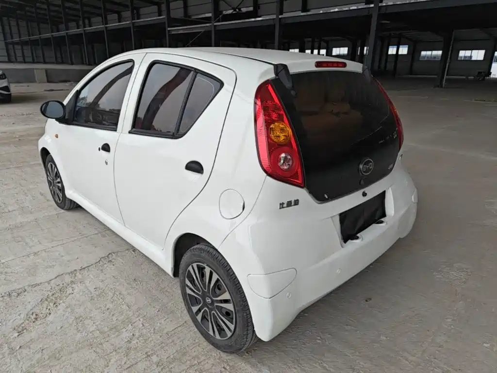 BYD F0 — миниатюра 5