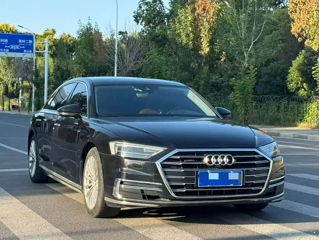 Audi A8 — миниатюра 2