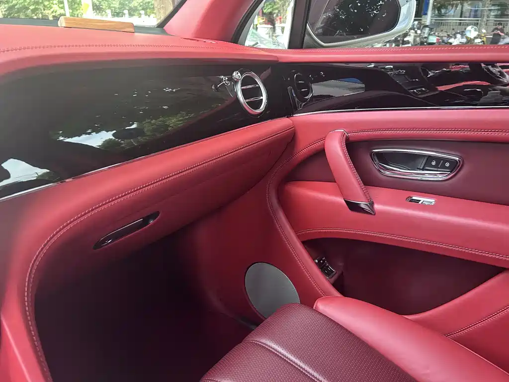 Bentley Bentayga 2019 3.0T PHEV