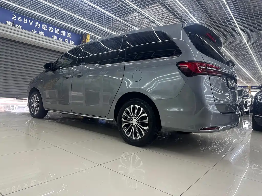 Buick GL8 2023 Comfort