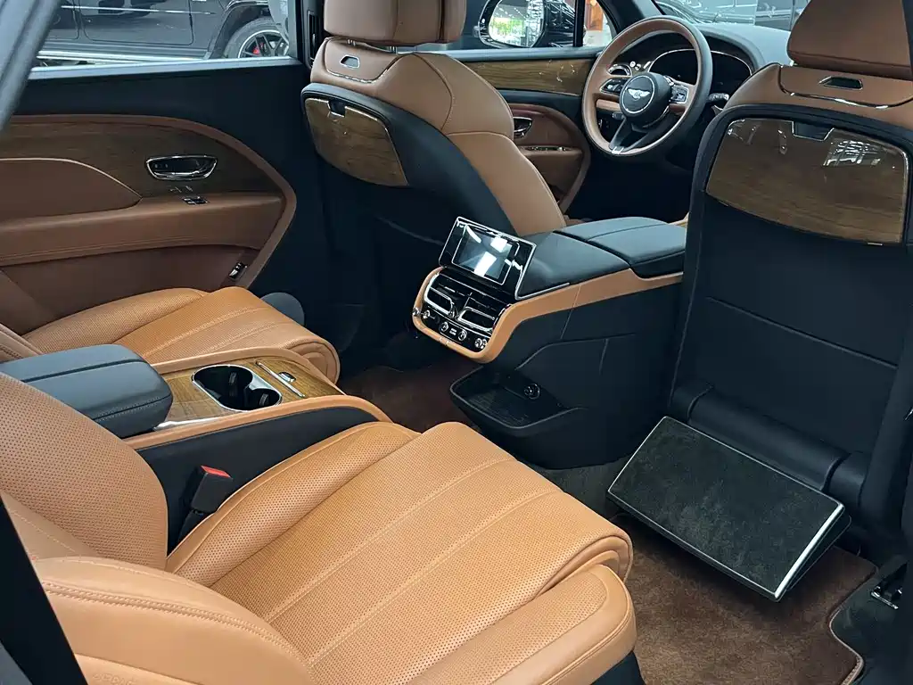 Bentley Bentayga — фотографии объявления, Фото 23