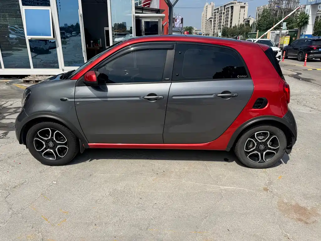 smart Smart Forfour — миниатюра 8