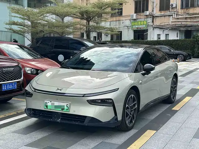 2025 Xpeng P7