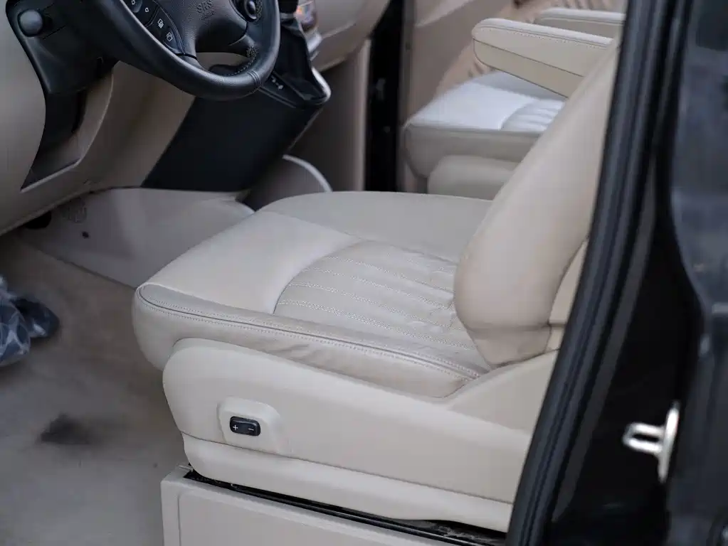 Mercedes-Benz Viano — миниатюра 18