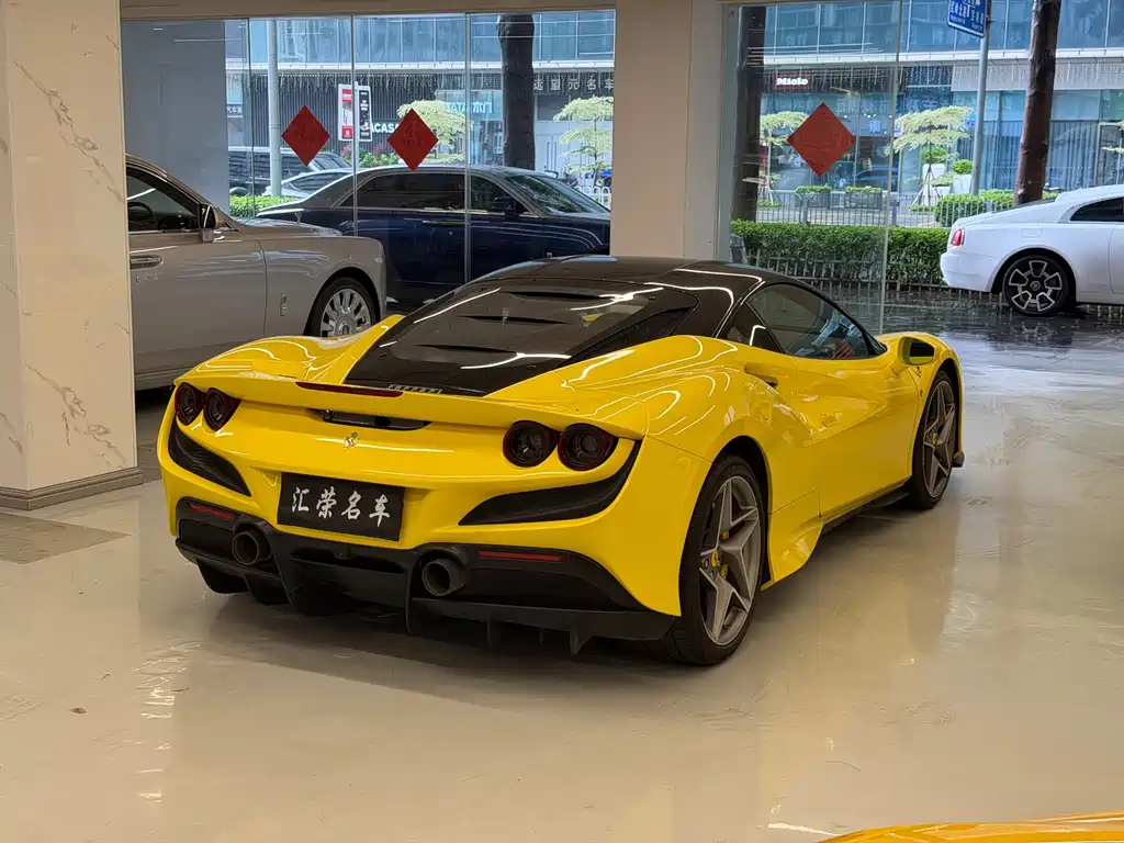 Ferrari F8 — миниатюра 14