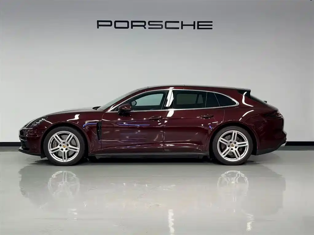 Porsche Panamera 2017 Panamera 4 Sport Turismo 3.0T