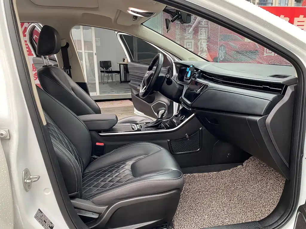 Chery Arrizo GX — миниатюра 10