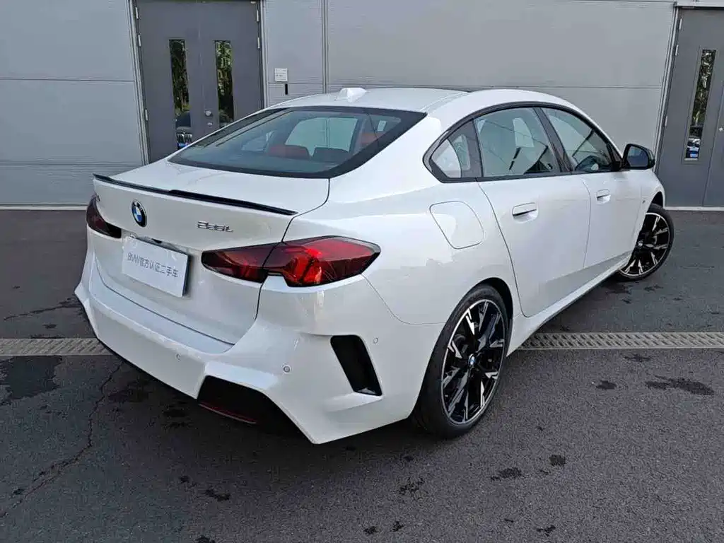 BMW 2 Series — миниатюра 4
