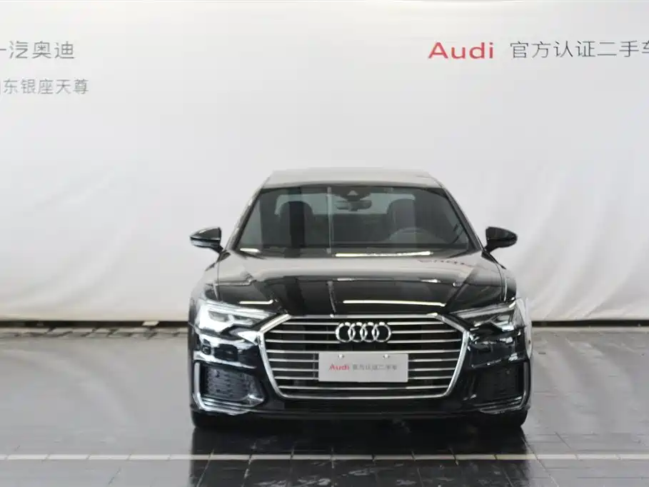 Audi A6L 2022 40 TFSI Luxury