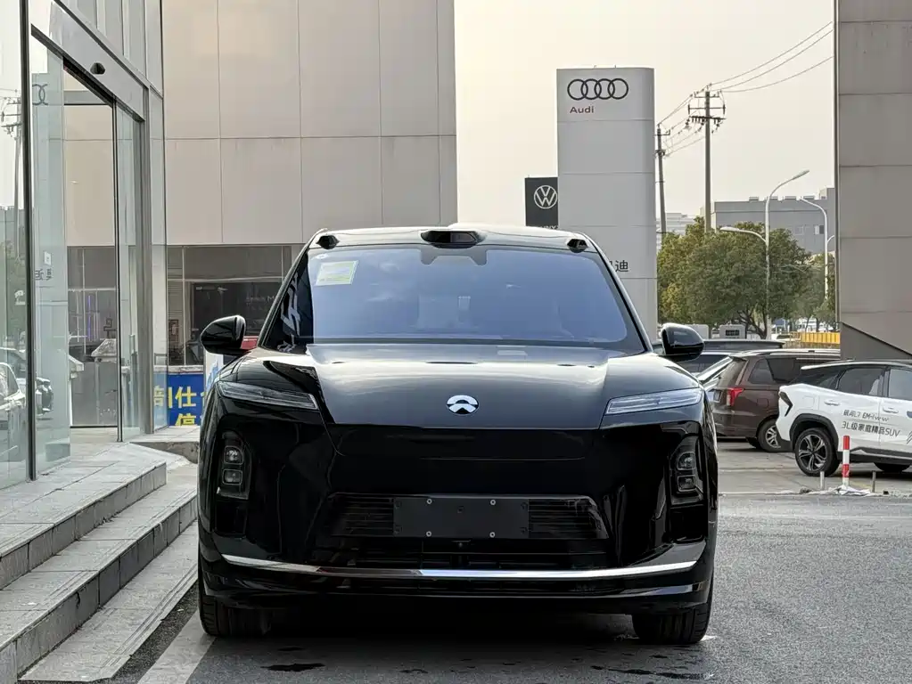 NIO ES8 2026 мест Executive Luxury